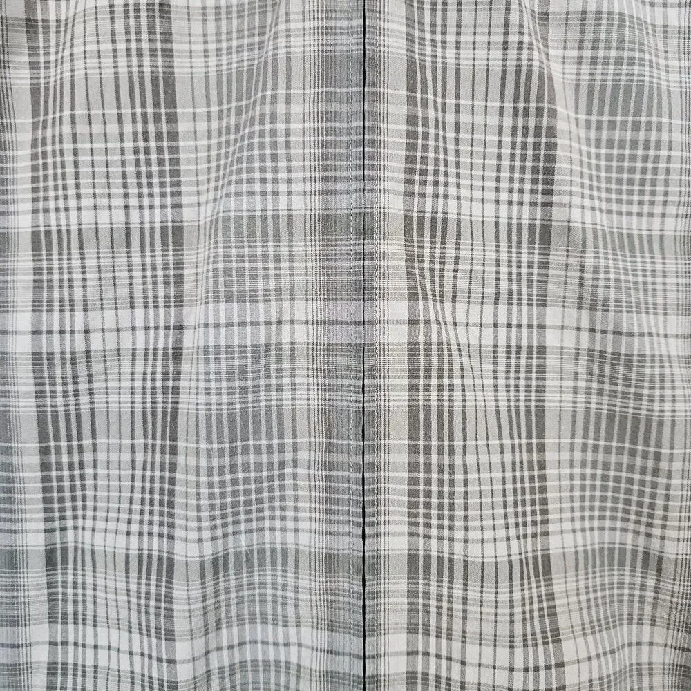 Banana Republic Men's Shirt Size M (15-15 1/2) Brown Plaid Button Up Two Pockets